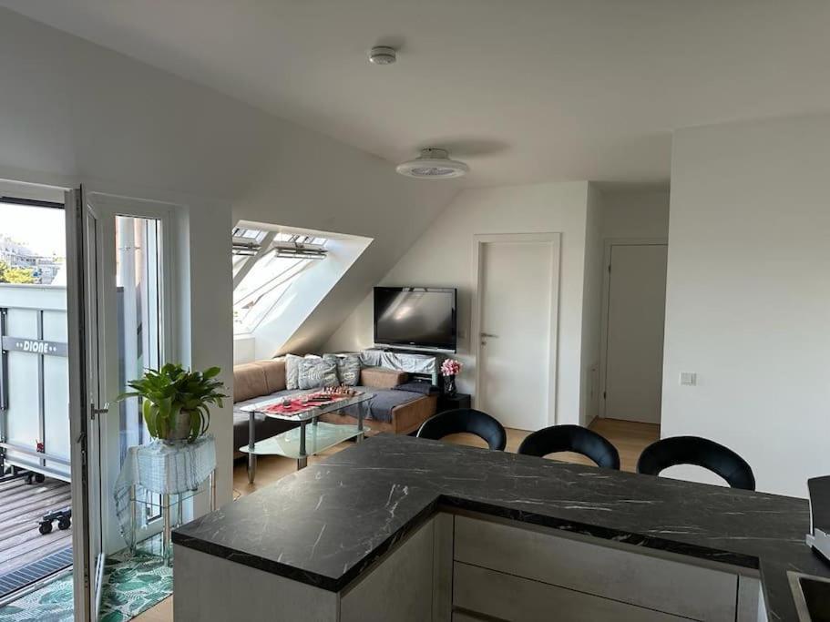 Ferienwohnung Stilvolle Stadtoase Naehe Prater Inkl. Whirpool Wien Exterior foto