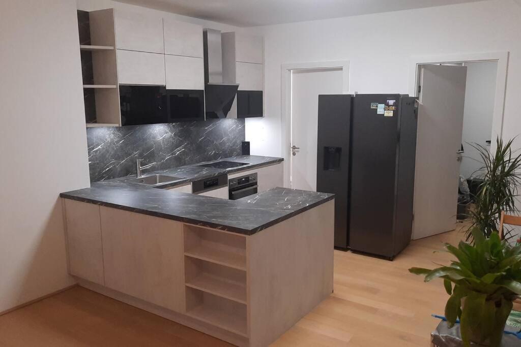 Ferienwohnung Stilvolle Stadtoase Naehe Prater Inkl. Whirpool Wien Exterior foto